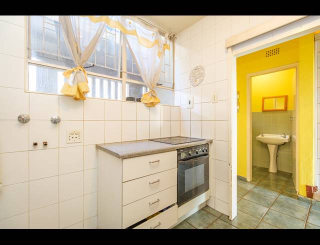 2 BEDROOM DUPLEX FOR SALE IN BLACKHEATH